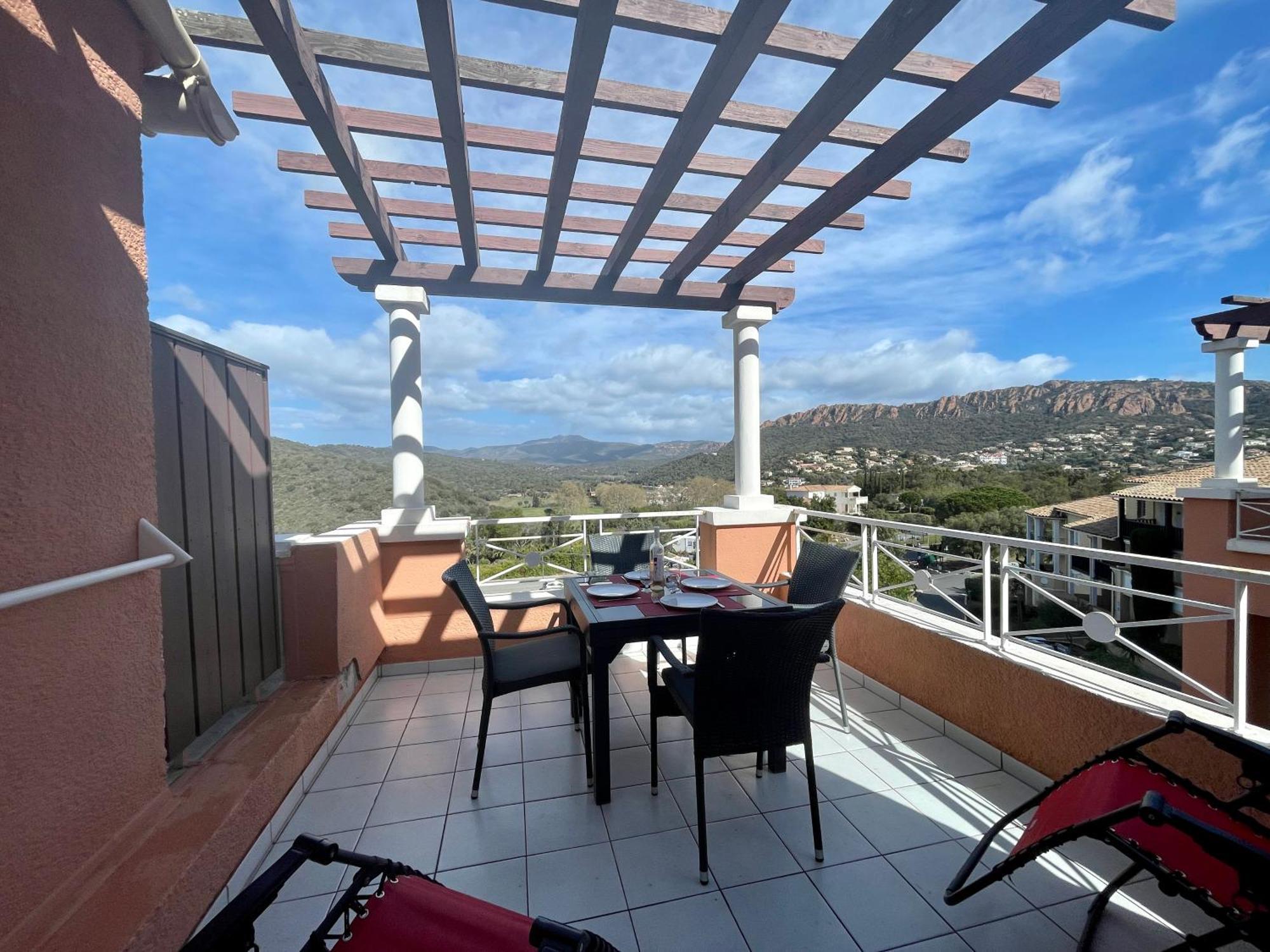 Appartement Cap Esterel 4/5 Personnes Saint-Raphaël Exterior foto