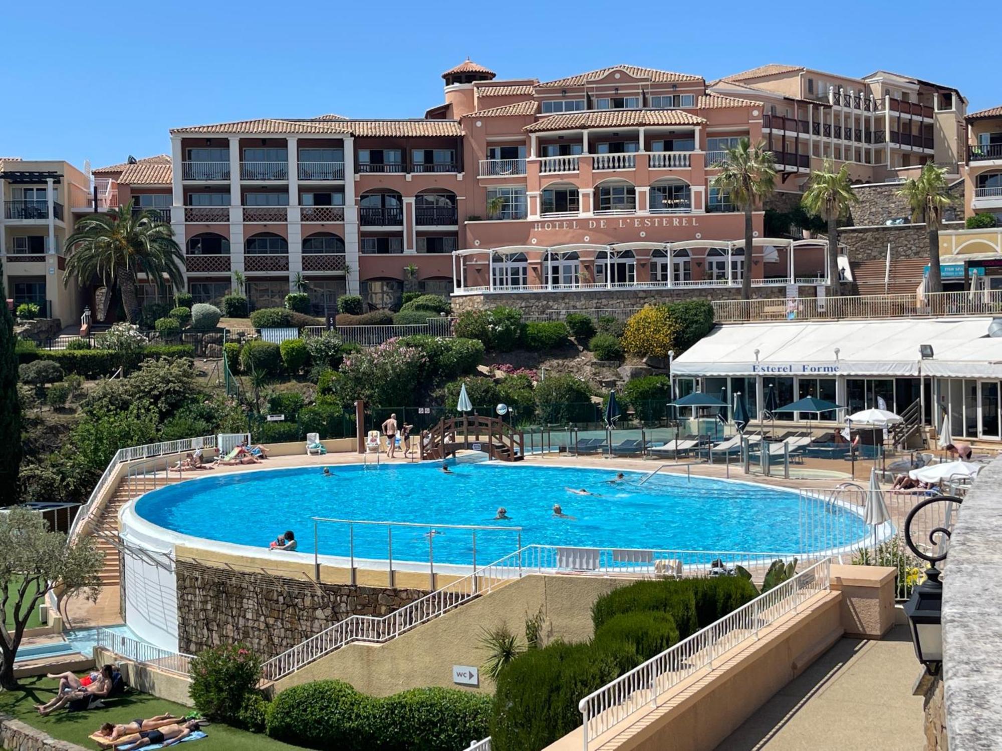 Appartement Cap Esterel 4/5 Personnes Saint-Raphaël Exterior foto